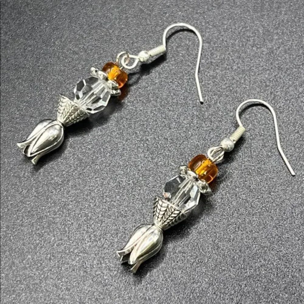 NWOT-Silvertone TulipInspired Fishhook Earrings w/ Clear Swarovski & Orange Bead